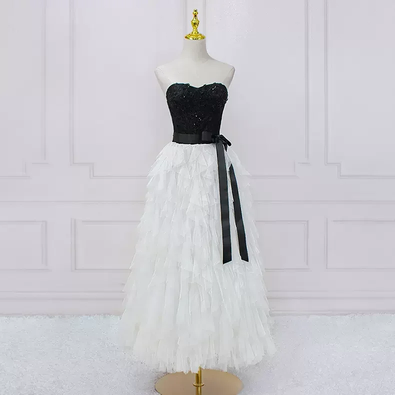 Polka-Dot DressWhite and Black Prom Dress Fashion Sweetheart Prom Dress s32