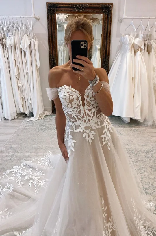 Sweetheart Neckline DressA Line Off the Shoulder Tulle Wedding Dresses with Appliques N092
