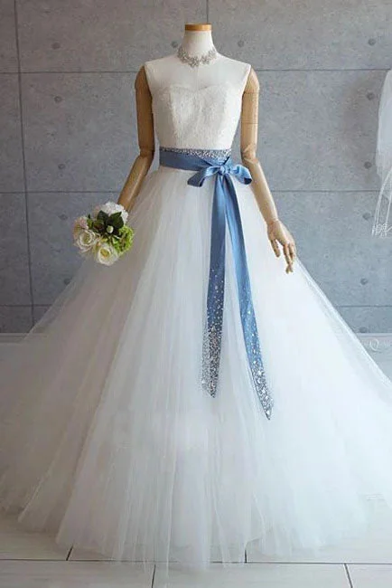 Retro DressSweetheart Ball Gown Sweetheart Tulle Wedding Dresses with Blue Belt N2684