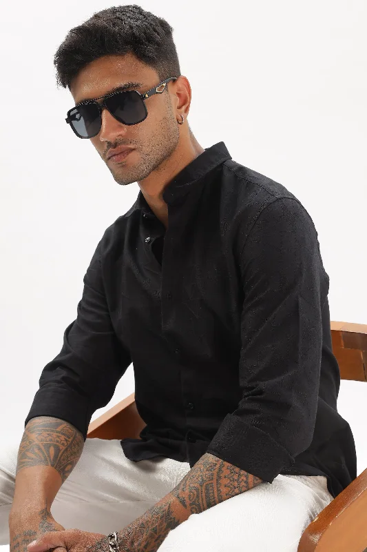 Men's Patterned Casual Shirts for Relaxed StylingBlack Textured Party Wear Shirt