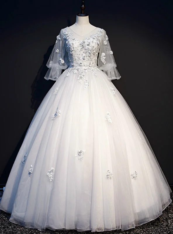 Striped DressFor Your Big Night Light Gray Tulle Ball Gown Short Sleeve Appliques Quinceanera Dress