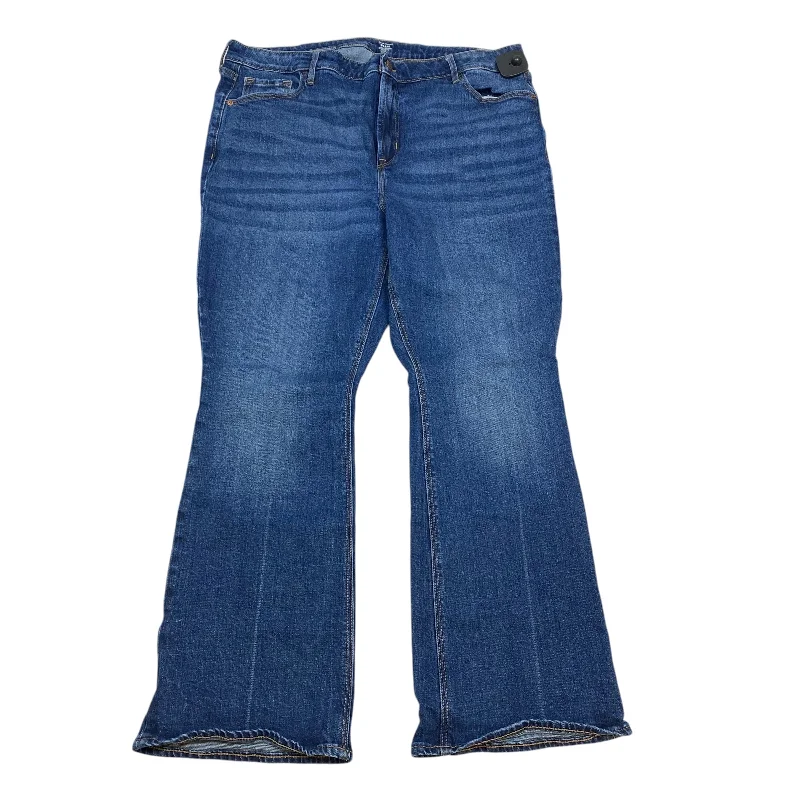 Jeans for Men with a Curvy BodyJeans Flared By Old Navy In Blue Denim, Size: 18