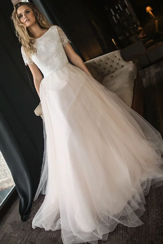 women's everyday dressesA Line Tulle Wedding Dresses with Short Sleeves Elegant Beach Wedding Dresses with Lace N2379