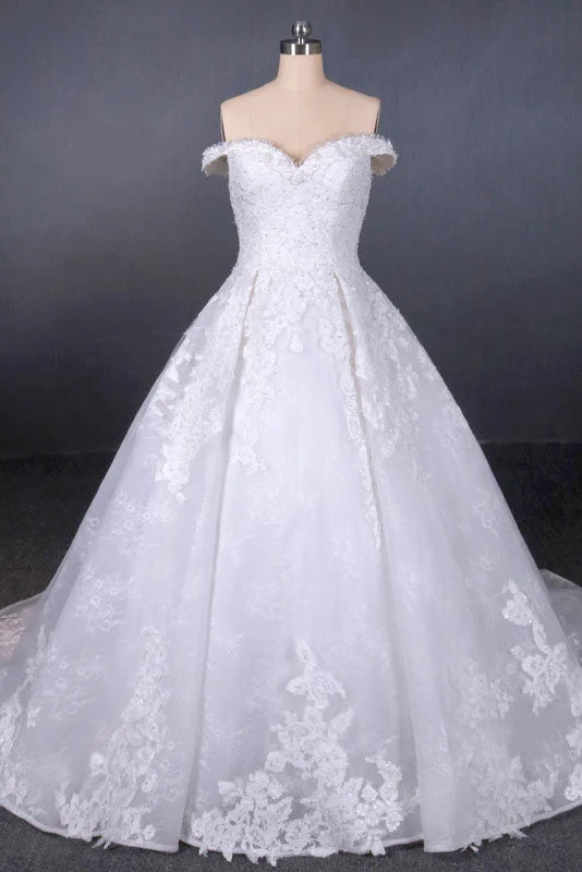 women's luxury dressesBall Gown Off Shoulder Appliques Wedding Dresses Puffy Lace Appliqued Bridal Dresses N2352