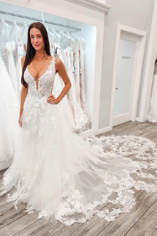 women's evening dressesCharming V-neck Tulle Lace Appliques Wedding Dresses N076