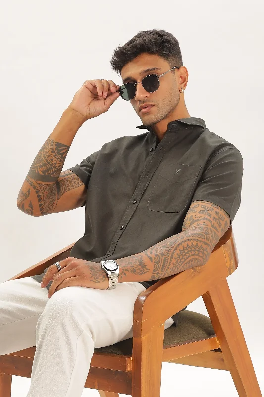 Men's Essential Dress Shirts for Everyday WearArmy Green Half Sleeve Regular Fit Shirt