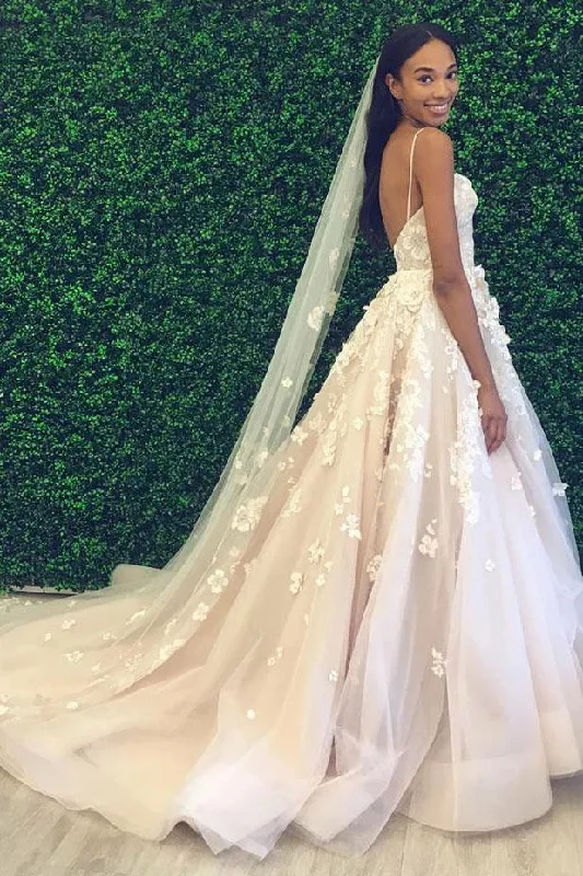 women's long-sleeved dressesSpaghetti Straps Sweetheart Backless Puffy Tulle Wedding Dresses with Appliques N2489