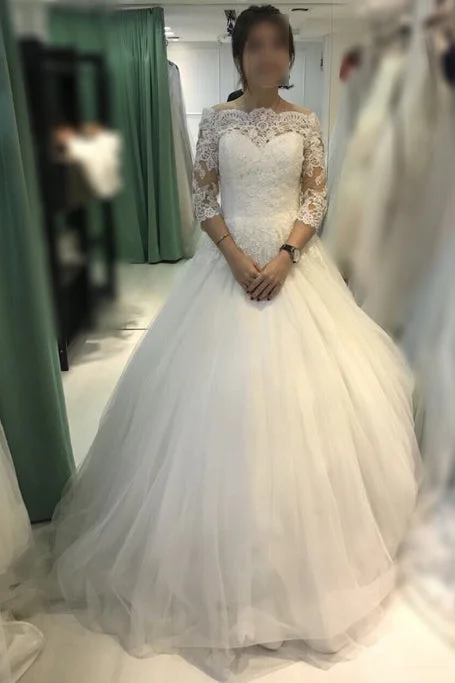 women's designer dressesBall Gown Ivory Off-the-shoulder 3/4 Sleeves Tulle Bridal Dresses Lace Beach Wedding Dresses N409