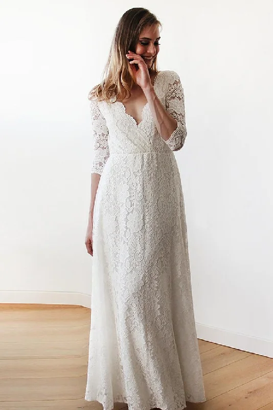 Off-The-Shoulder DressClassy Half Sleeves V-neck Flooe Length Beach Wedding Dresses Y0166