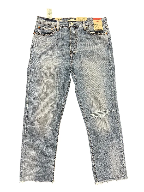 Durable Workwear Men's JeansJeans Straight By Levis In Blue Denim, Size: 14