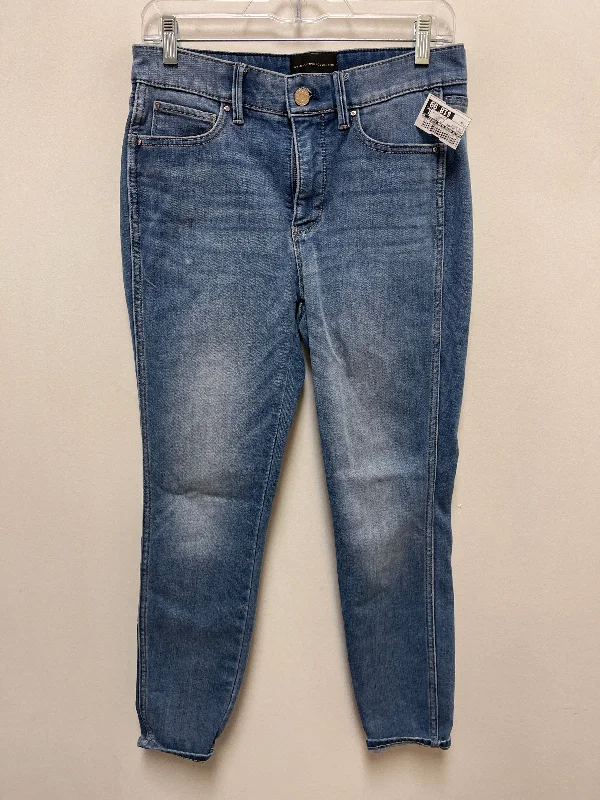 Jeans for Men with a Athletic BuildJeans Skinny By White House Black Market In Blue Denim, Size: 6