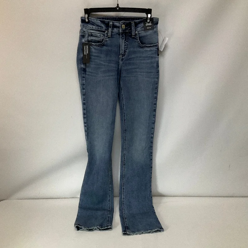 Jeans for Men with a Curvy BodyJeans Boot Cut By Silver In Blue Denim, Size: 2