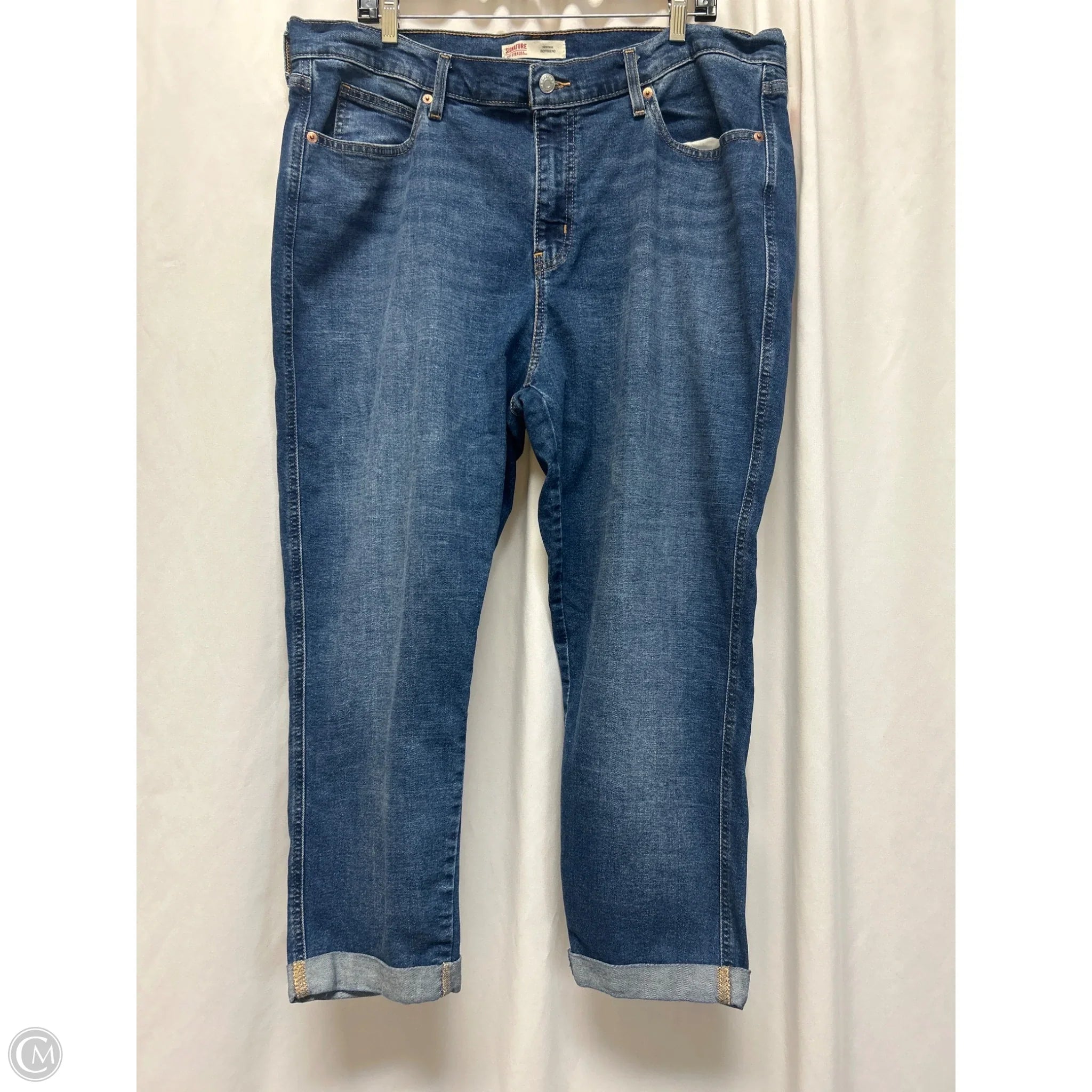 Wash and Wear Men's JeansJeans Boyfriend By Levis In Blue Denim, Size: 18