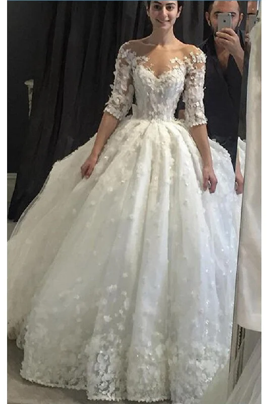 women's fashionable dressesVintage Appliqued Half Sleeve Flowers Ball Gown Luxury Tulle Wedding Dresses N133