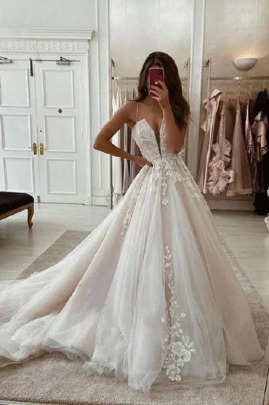 Floral DressCharming A Line V Neck Tulle Wedding Dresses with Appliques N104