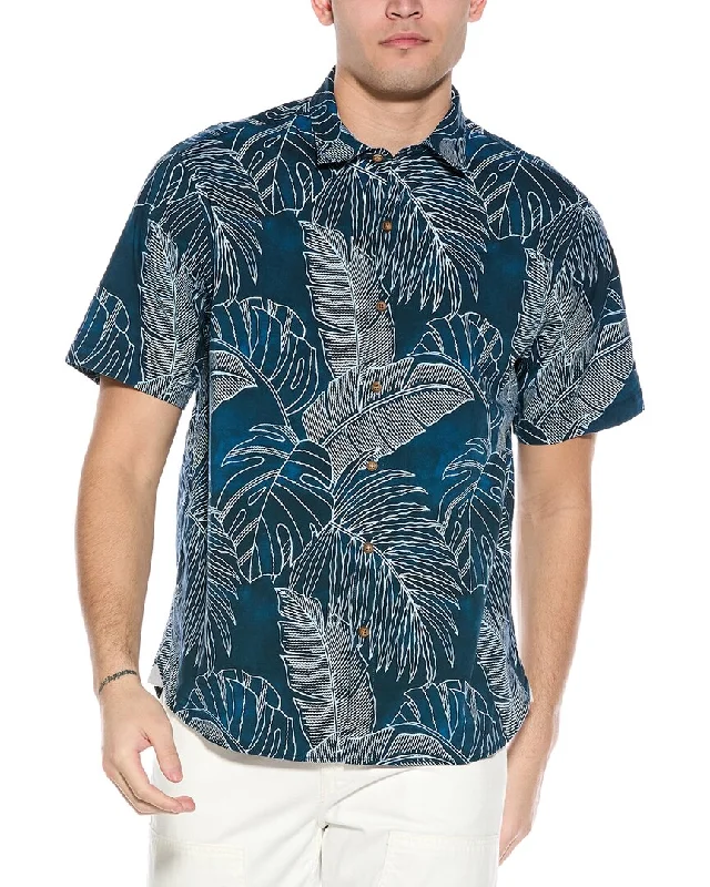 Men's Wingtip-Collar Shirts for a Classic TouchTommy Bahama Sport Vine Line Shirt