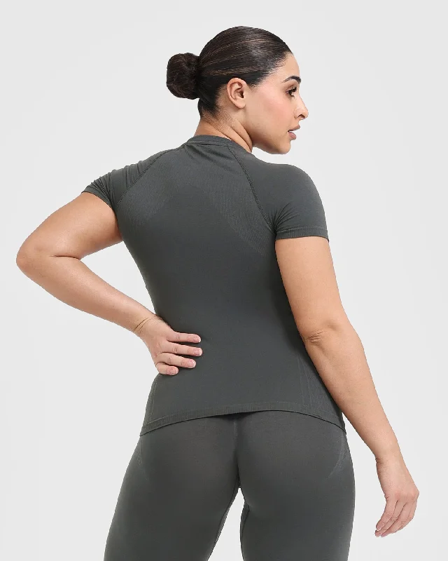 Go To Seamless Fitted Top | Coal