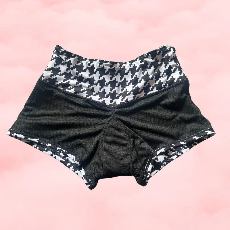 Period Short in GIANT B & W HERRINGBONE PRINT