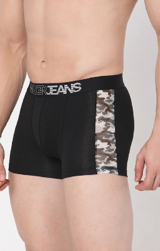 Underjeans By Spykar Men Black Solid Trunks