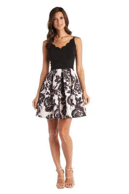 Lace DressMorgan & Co 12856 Short Skater Dress